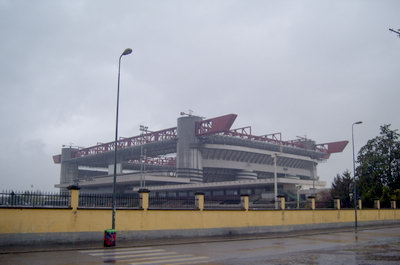 -, San-Siro